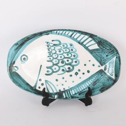 OVAL DISH DECORATED WITH FISH
Monogrammed...