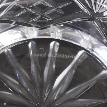 LORRAINE CRAFT WHISKY SET
Hand-cut crystal...
