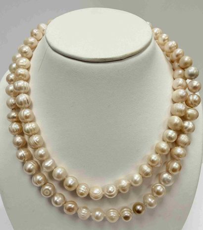 PINKISH FRESHWATER PEARL NECKLACE
Necklace...