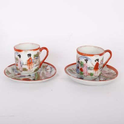JAPANESE TEA SET
Japanese porcelain tea set...