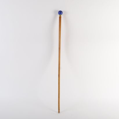 SODALITE CANE, XXth CENTURY
Natural wood...