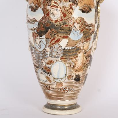SATSUMA STYLE ENAMELED PORCELAIN VASE JAPAN
Vase...