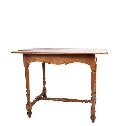 LOUIS XIII STYLE Table in molded and turned...
