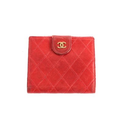 RED CHANEL LEATHER WALLET
Red Chanel leather...