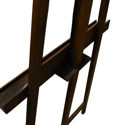 LARGE WOODEN EASEL, 20th CENTURY
H: 210 cm
Good...