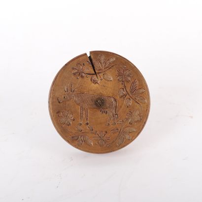 AMAZING BUTTER MOULD, DECORATED WITH A BOVID...