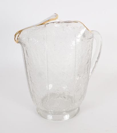 PITCHER AND EIGHT SMALL GLASSES SET
Pitcher...