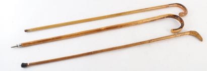 SET OF THREE CANES, 20TH CENTURY
Includes:
-...