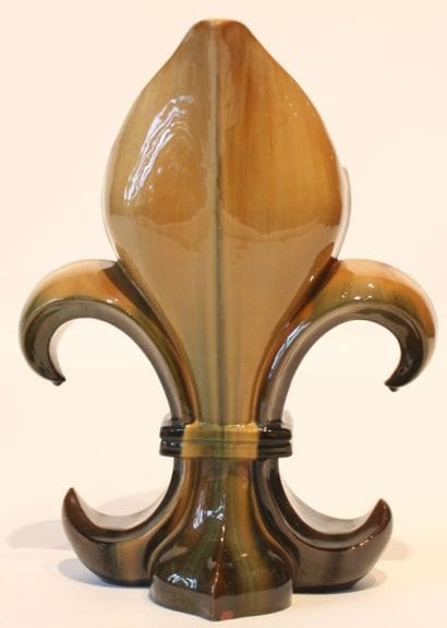 VASE EN CERAMIQUE 

En céramique à glaçure...