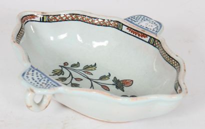 Saucière ovale à oreilles à Décor floral...