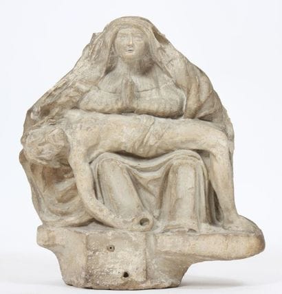 SCULPTURE EN PIERRE 