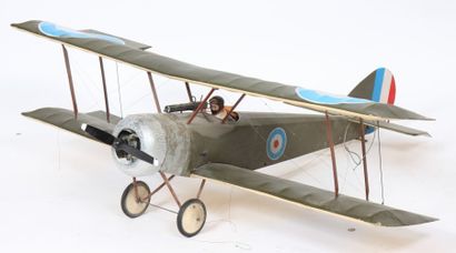 AEROMODELISME : AVION BIPLAN DE CHASSE FRANCAIS

De...