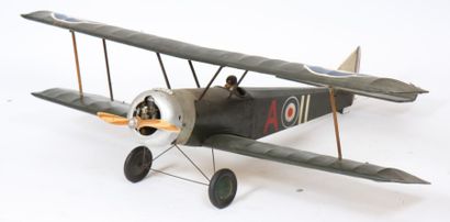 AEROMODELISME : AVION BIPLAN DE CHASSE FRANCAIS

De...