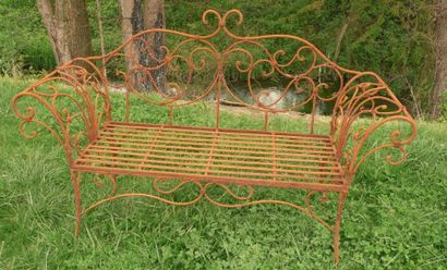 PAIRE DE BANCS DE JARDIN EN FER

Epoque XXème...