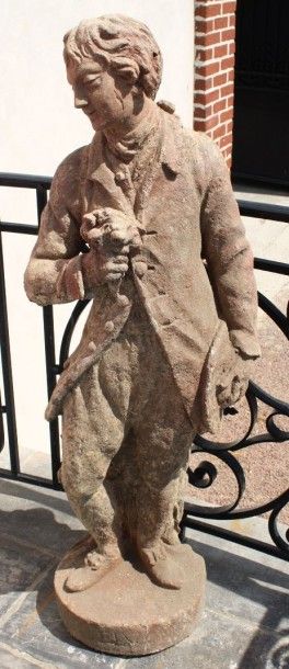 STATUE 