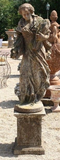 STATUE 