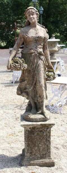 STATUE 