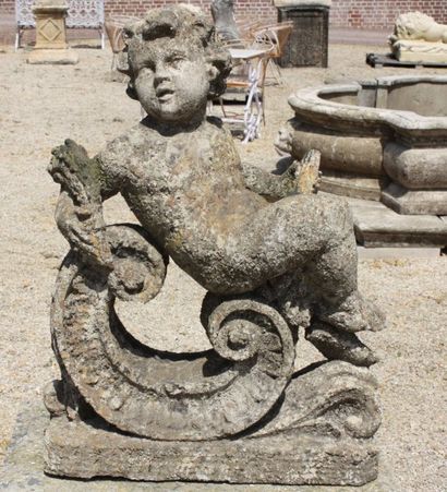 STATUE 