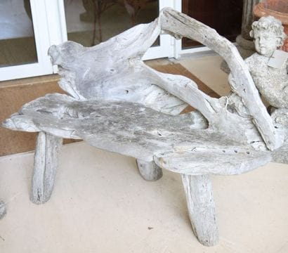 BANC EN RACINE

Epoque XXème siècle

H :...