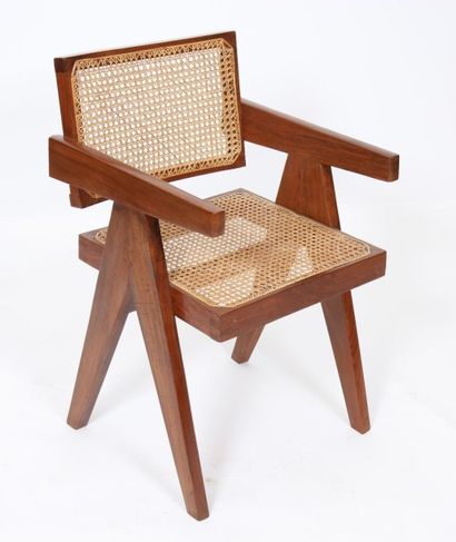 Pierre JEANNERET (1896-1967)

Fauteuil dit...