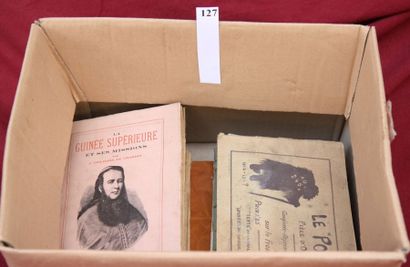 CAISSE de LIVRES brochés XIX°.