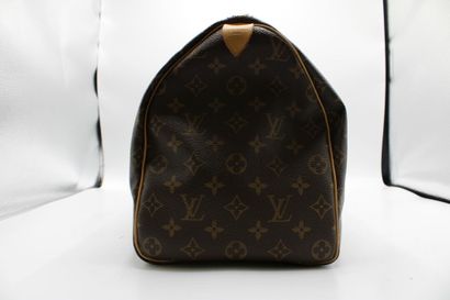 LOUIS VUITTON. Sac Speedy 40 en toile monogramme...