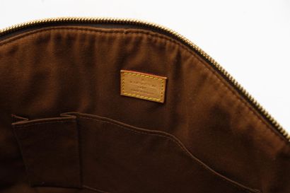 LOUIS VUITTON. Sac Lockit grand modèle en...