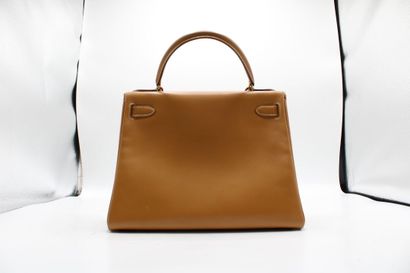 HERMES. Sac Kelly 28 retourné en veau chamonix...