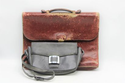 HERMES. Réunion de deux sacs comprenant:
-Sac...