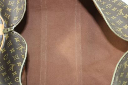 LOUIS VUITTON. Sac Keepall 60 en toile monogramme...