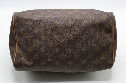 LOUIS VUITTON. Sac Speedy 30 en toile monogramme...