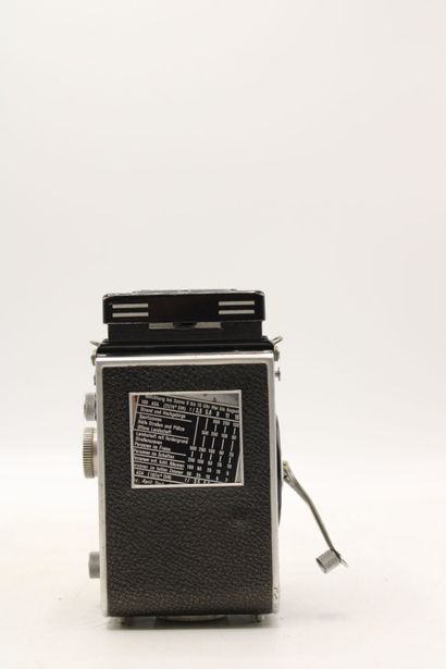 FRANKE & AMP 
Heidecke Rolleiflex 6 x 6 N°1248050....