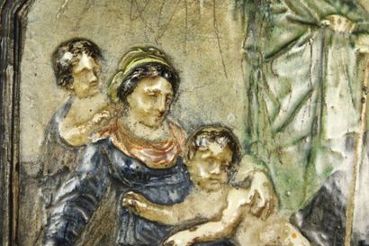 La Sainte Famille, bas relief en céramique...