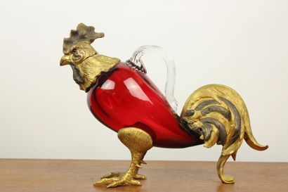 Importante aiguière en bronze doré et cristal...