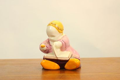 Berthe SAVIGNY for Henriot QUIMPER
Porcelain...