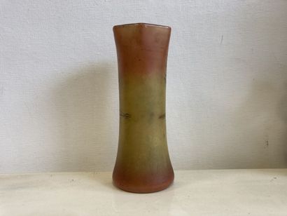 François-Théodore LEGRAS (1839-1916)
Vase...