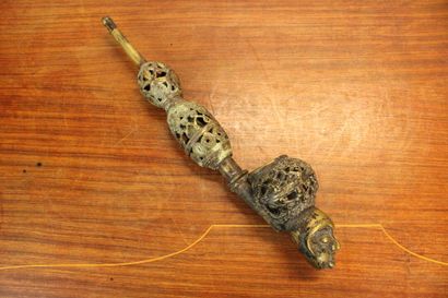 AFRICA. Meeting of two bronze pipes decorated...