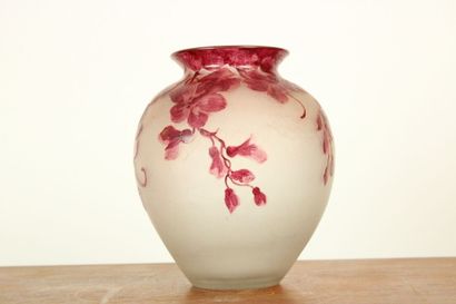 François-Théodore LEGRAS (1839-1916), 
Vase...