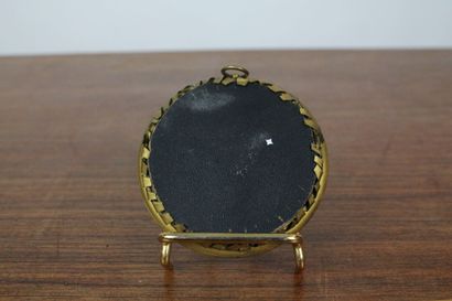 Dans le goût du XVIIIème siècle.
Miniature...