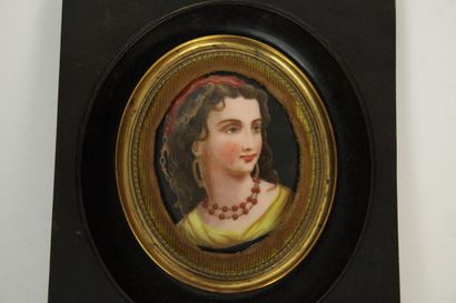 Ecole du XXème siècle, portrait de femme,...