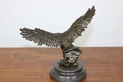 MILO (1893-1970). 
L'envole de l'aigle, bronze...