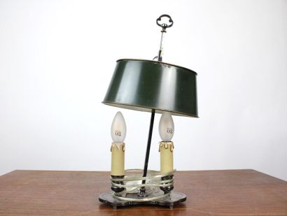 Lampe bouillotte à deux lumières et abat-jour...