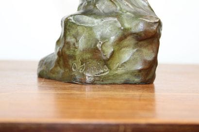 Oscar SINIA (1877-?) 
Pieta pleurante, bronze,...