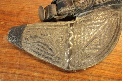 Yemeni Jambiya dagger. Curved and short iron...