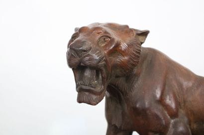 Thierry François CARTIER (1879-1943)
La lionne...