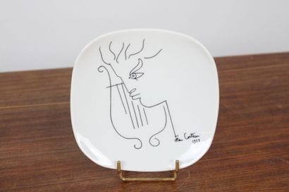 Jean COCTEAU (1889-1953) 
Réunion de 3 coupelles...