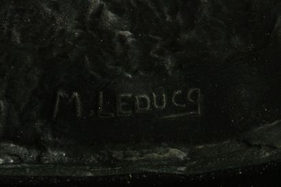 M. LEDUCQ (XXème). Cheval, Épreuve en bronze...