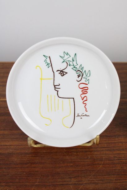 Jean COCTEAU (1889-1953) 
Réunion de 3 coupelles...