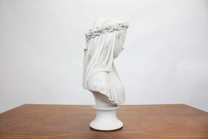 Dans le goût du XIXème siècle.
« Le voile...