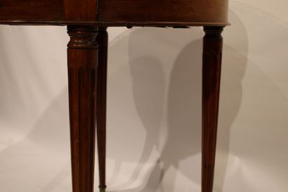Table bouillotte in mahogany wood and mahogany...